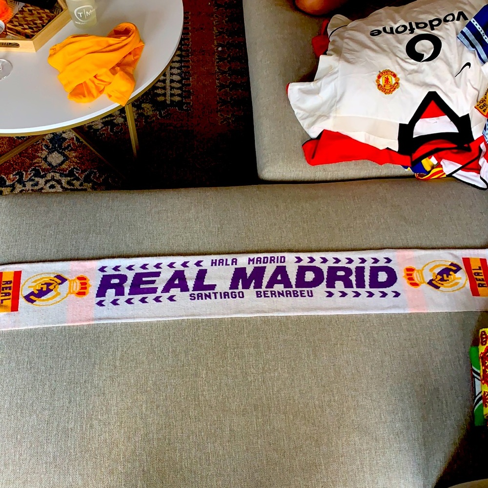 Real Madrid Scarf (soccer)